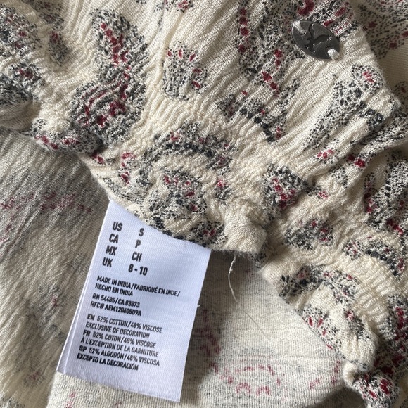 Bundle Lot of 2 Long Sleeve Shirts Blouses Size Small - Picture 15 of 16